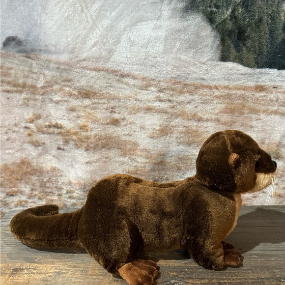 Destination Nation River Otter Stuffed Animal - Picture 4 of 7
